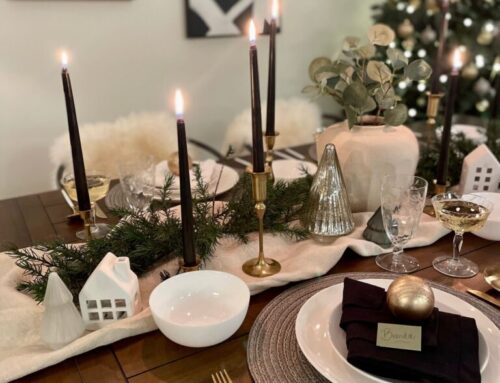 Celebrate with us: Holiday Dinner Table